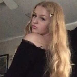 Meet your Posher, Allie